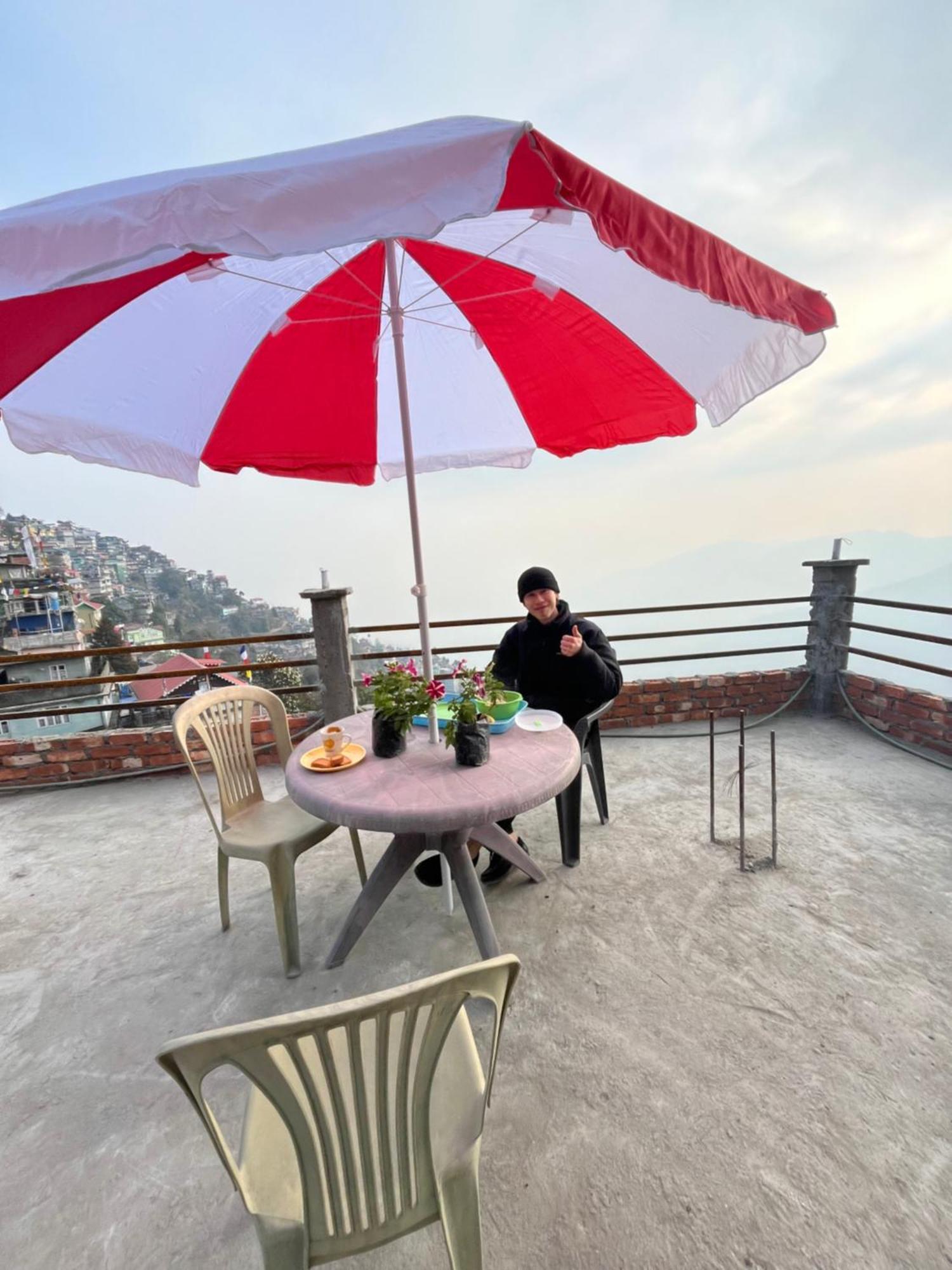 Shalom Inn Home Stay Darjeeling  Exteriör bild