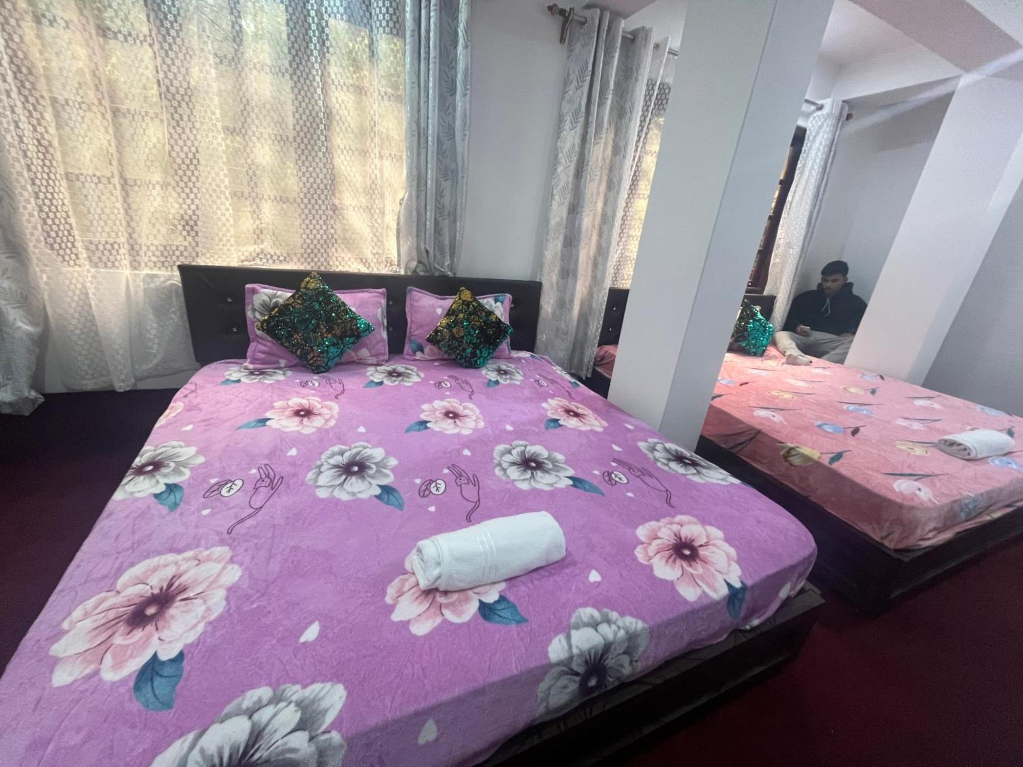 Shalom Inn Home Stay Darjeeling  Exteriör bild